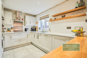 Photo 25- click for photo gallery